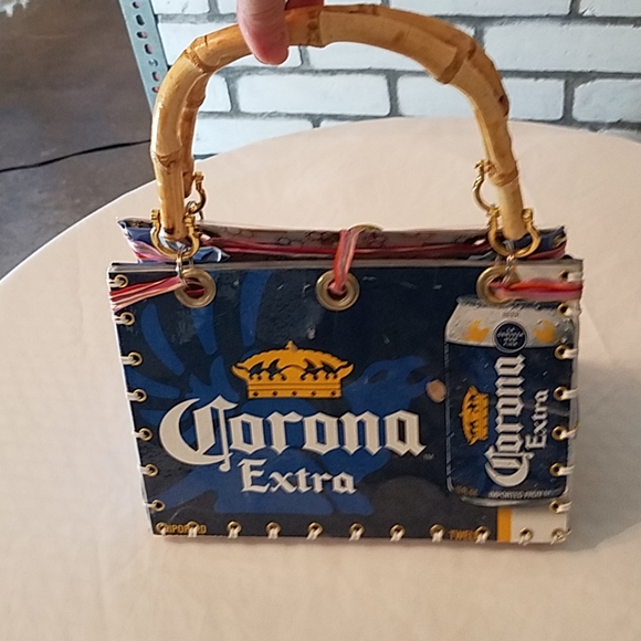 Purse - Picture 4 of 4